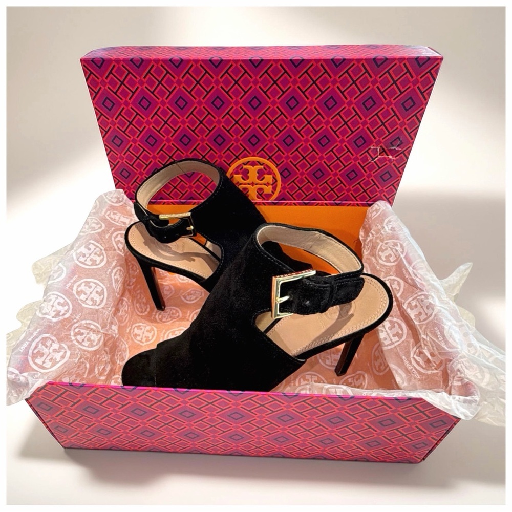 Tory Burch Brittania 100mm Suede Sandals – Black – Size 9.5